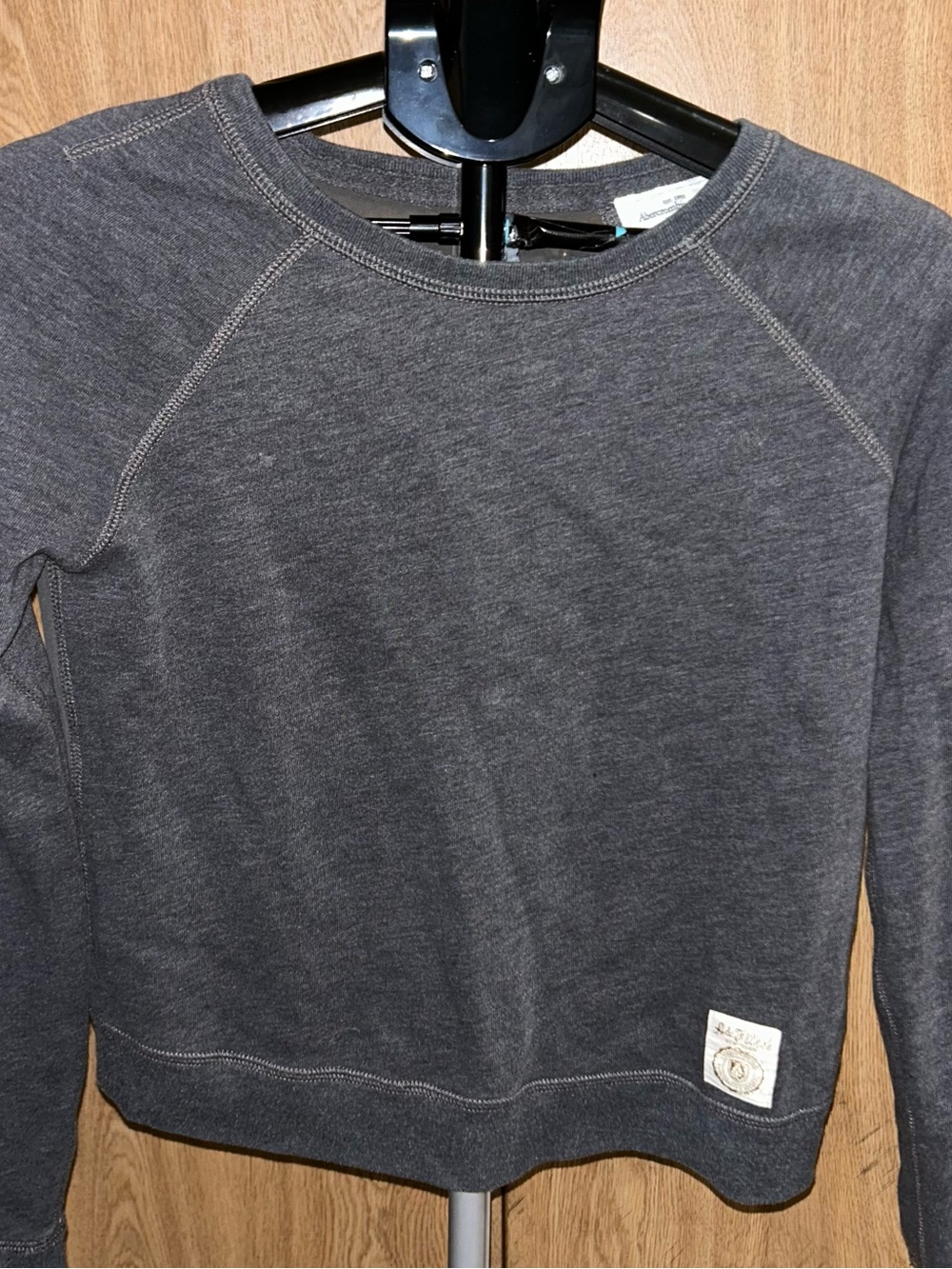 Abercrombie & Fitch Sweatshirt Women Small Grey Exc. Mesh Back Raglan Sleeve